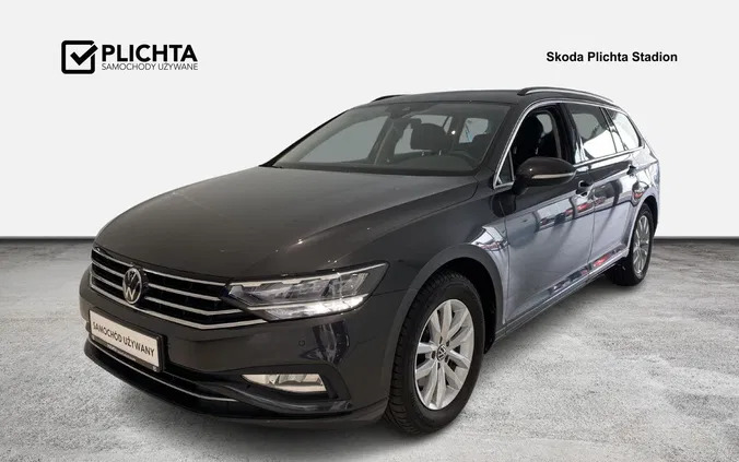 białystok Volkswagen Passat cena 89900 przebieg: 114745, rok produkcji 2020 z Białystok